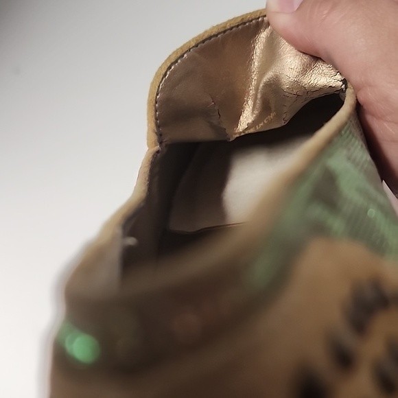 Vaneli iredescent cheetah print studded flats - Picture 9 of 10